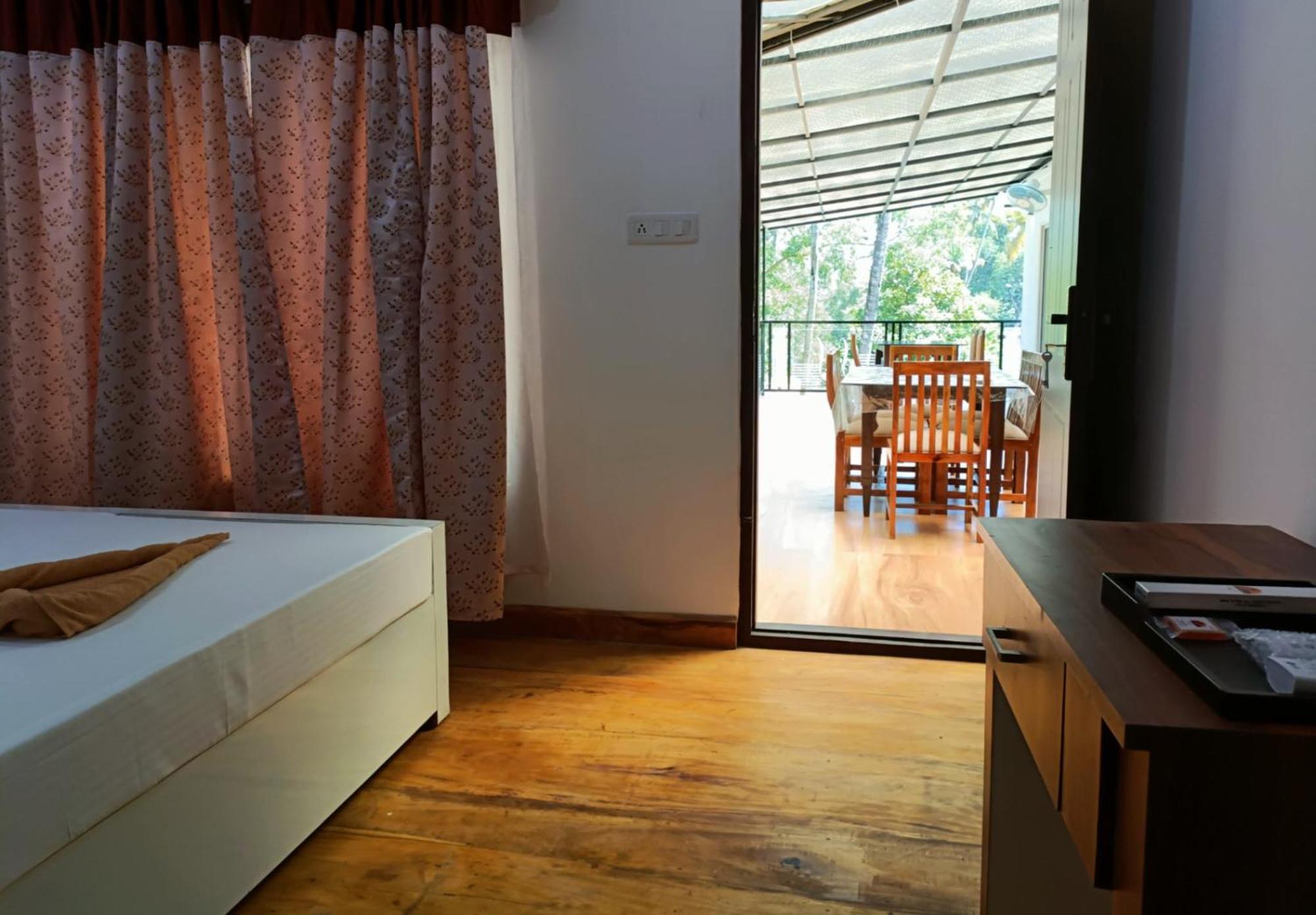 Koshy'S Beach Front Homestay Mararikulam Eksteriør billede