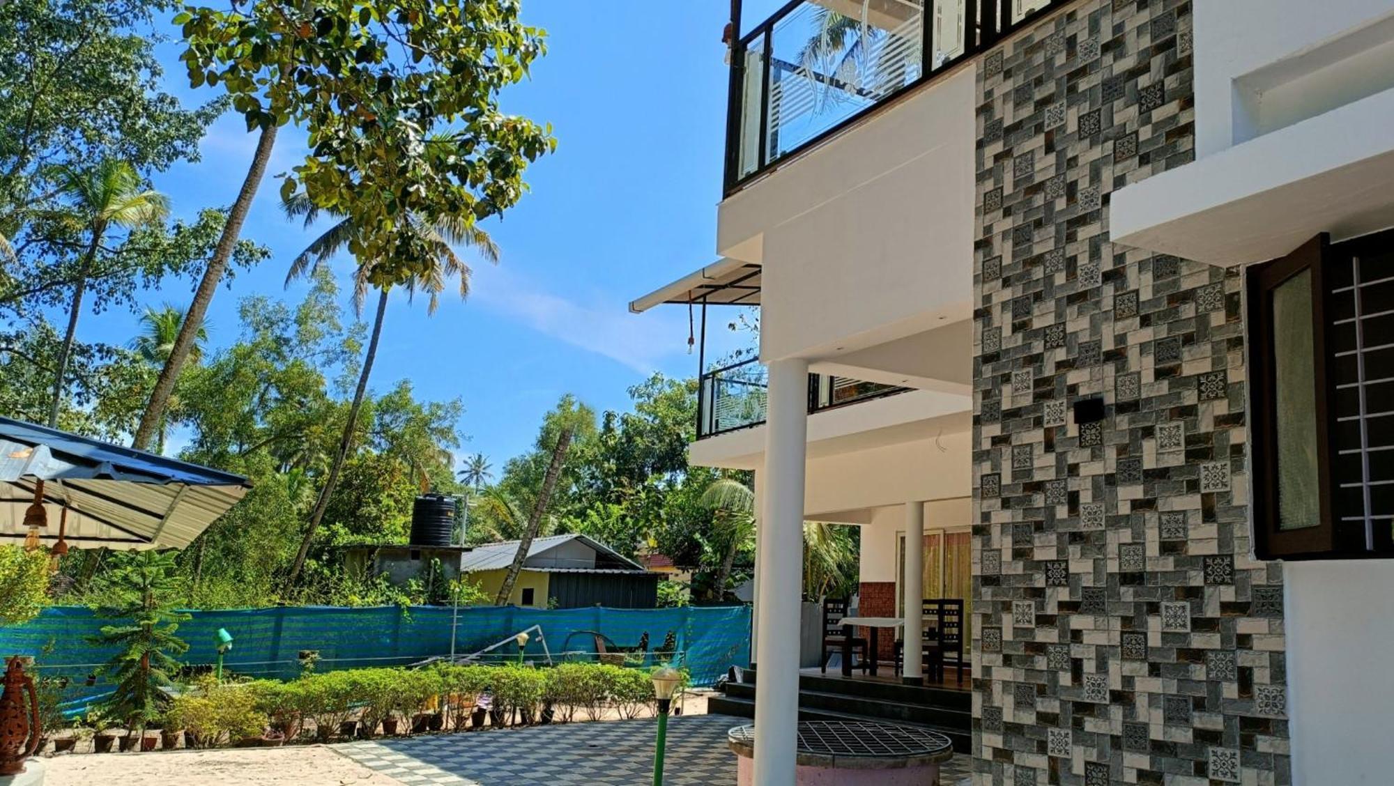 Koshy'S Beach Front Homestay Mararikulam Eksteriør billede